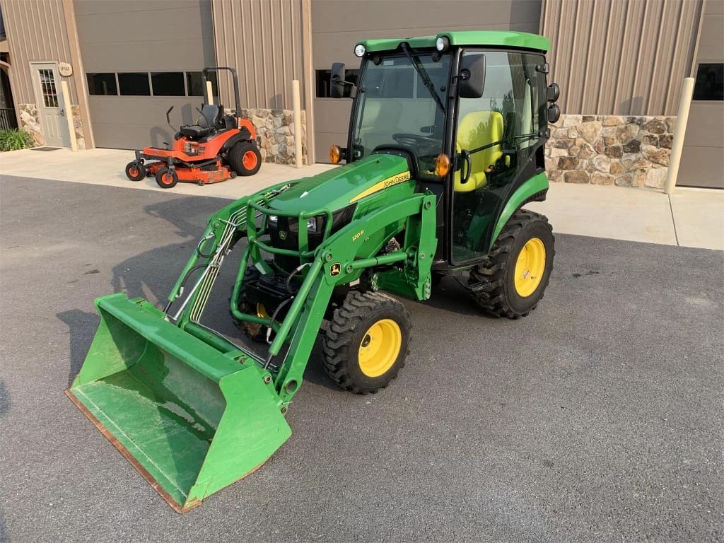 2020 John Deere 2025R listing photo