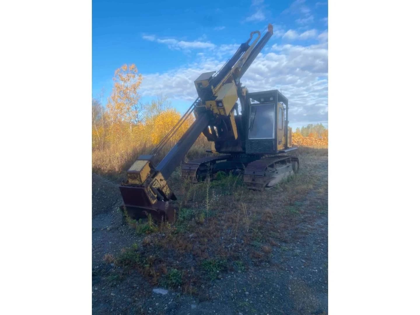 2000 John Deere 200 LC listing photo