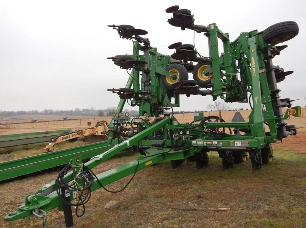 2015 John Deere HSLD 2510H NH3 listing photo — photo 1 of 55