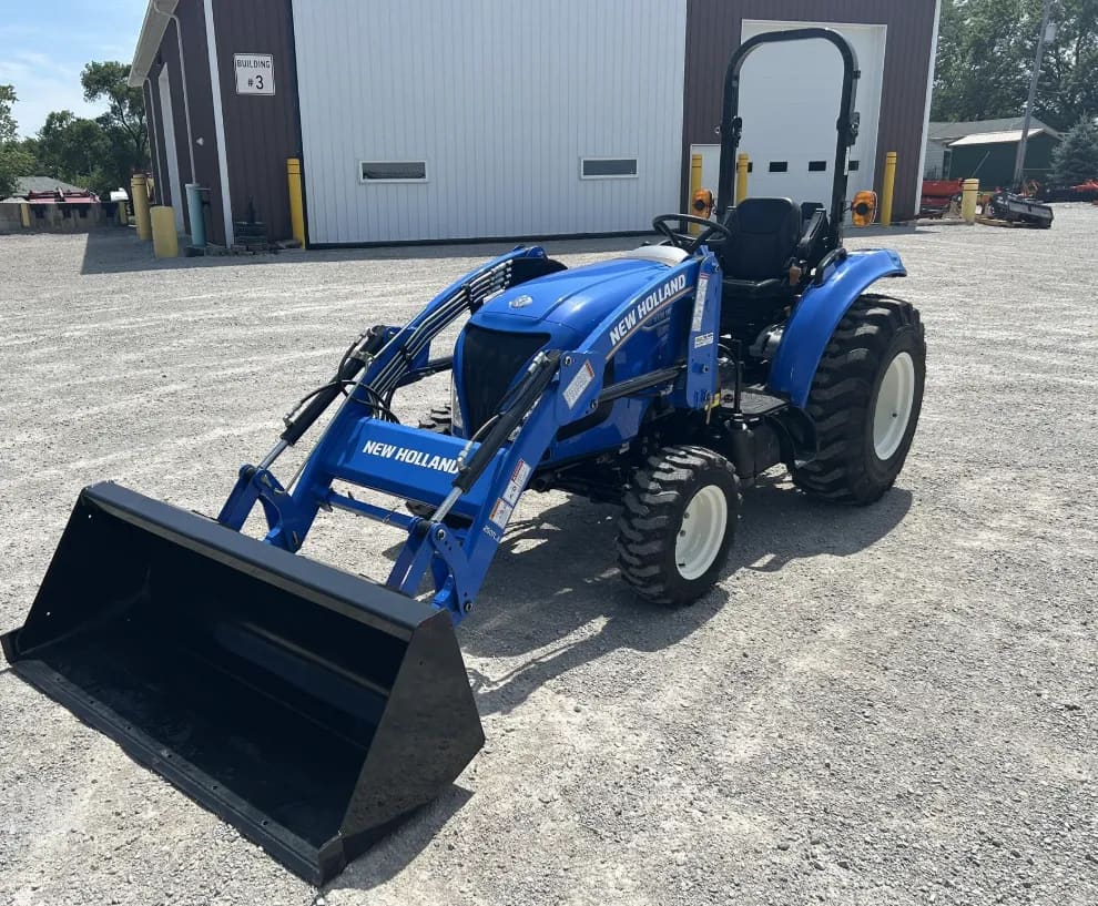 2023 New Holland Boomer 35 listing photo
