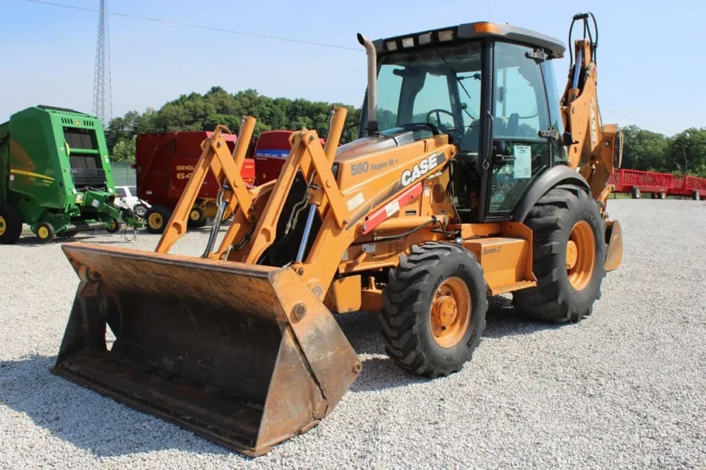 2004 Case 580SM PLUS II listing photo