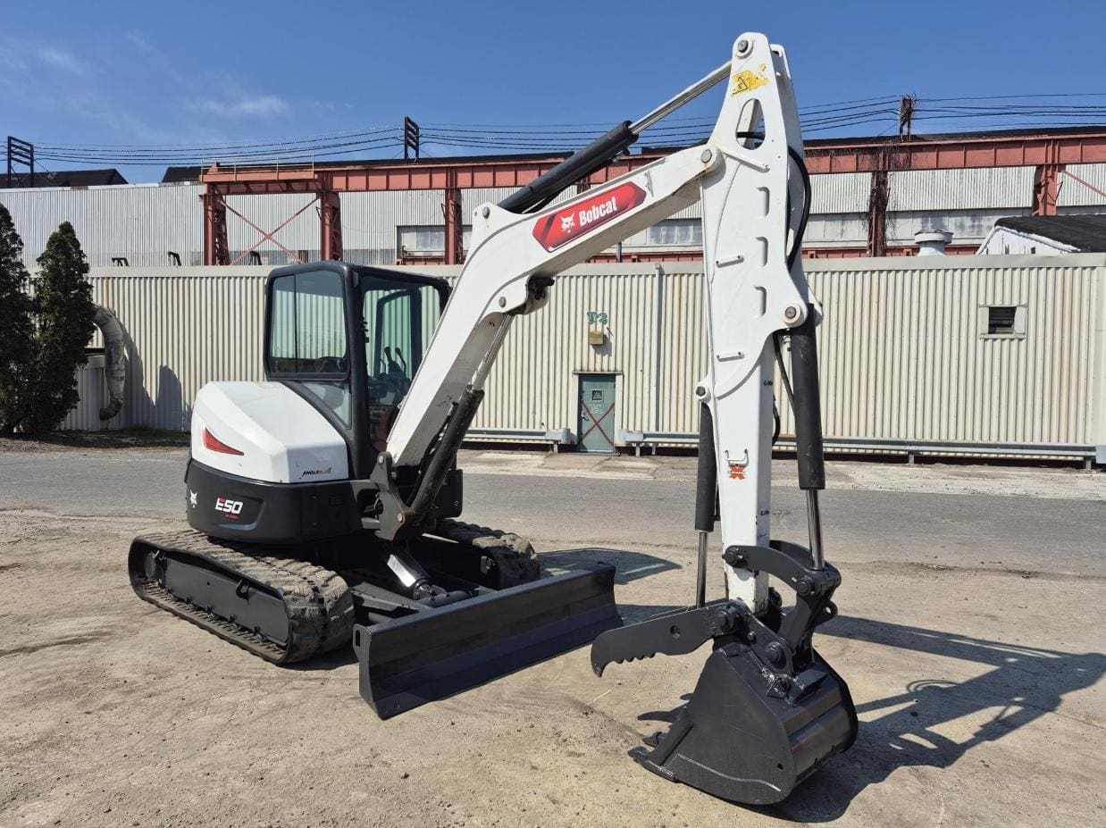 2022 BOBCAT E50R2 listing photo — photo 1 of 13