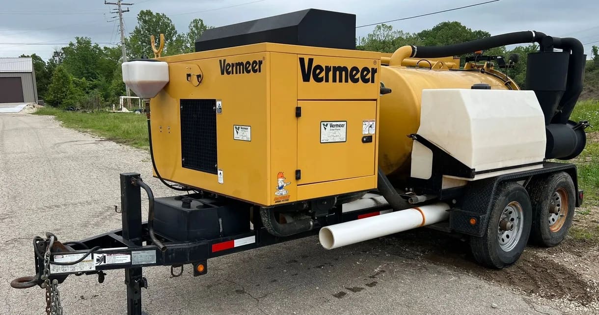 2013 Vermeer V500LEHD vacuum excavator listing photo