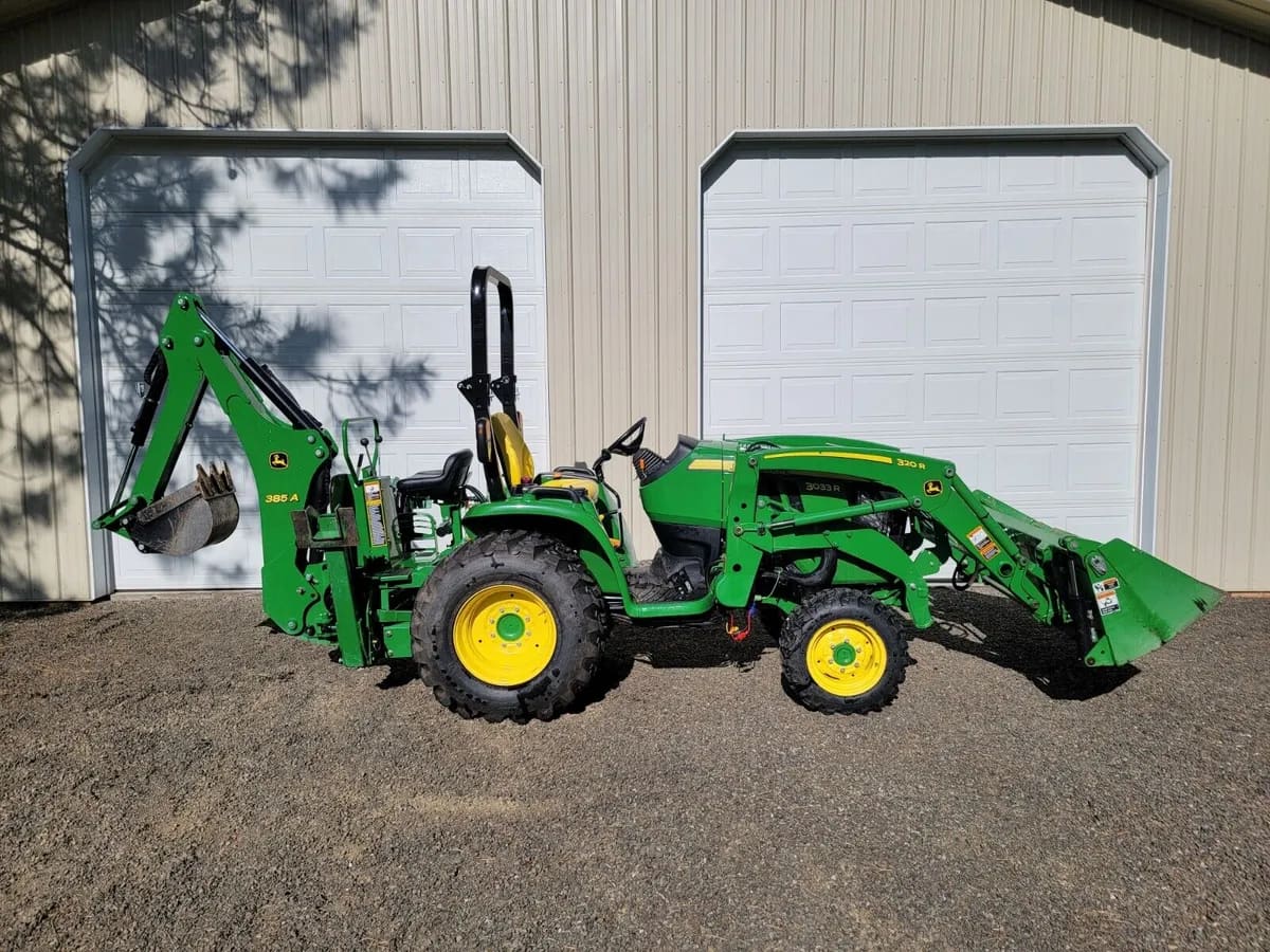 2018 JOHN DEERE 3033R listing photo