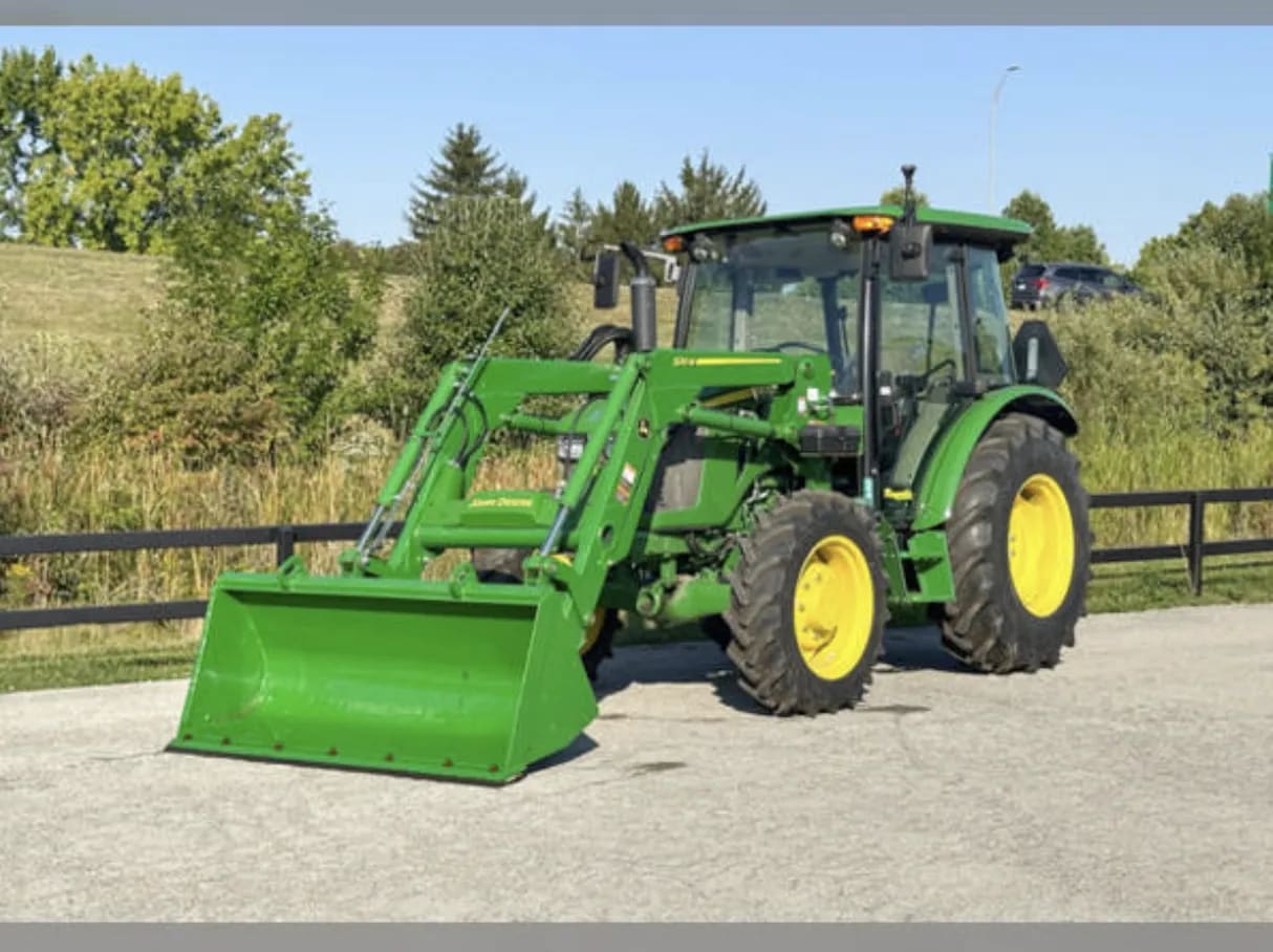 2024 John Deere 5075E listing photo