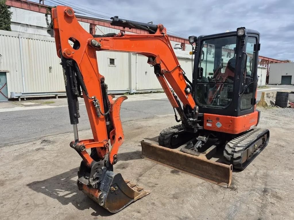 2019 Kubota U35-4 listing photo