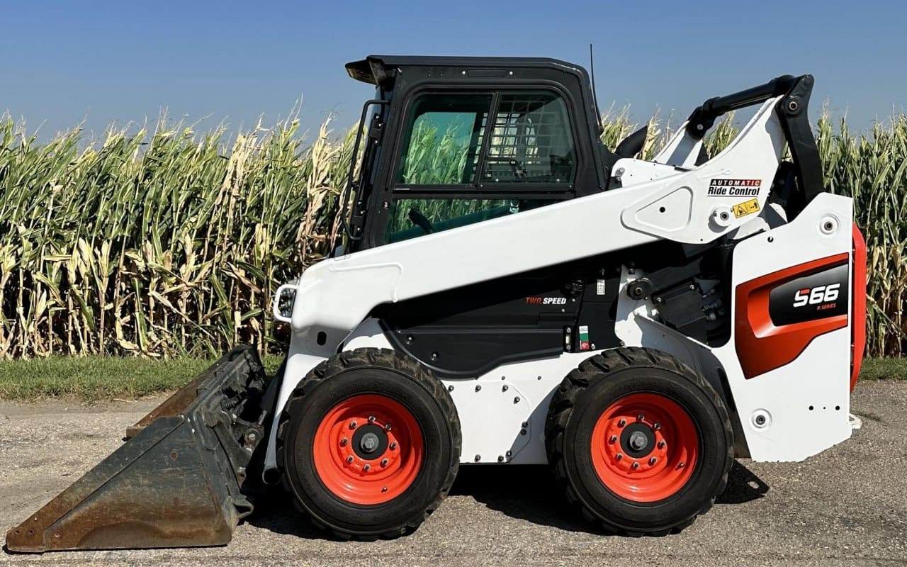 2022 Bobcat S66 Skid Steer Loader listing photo