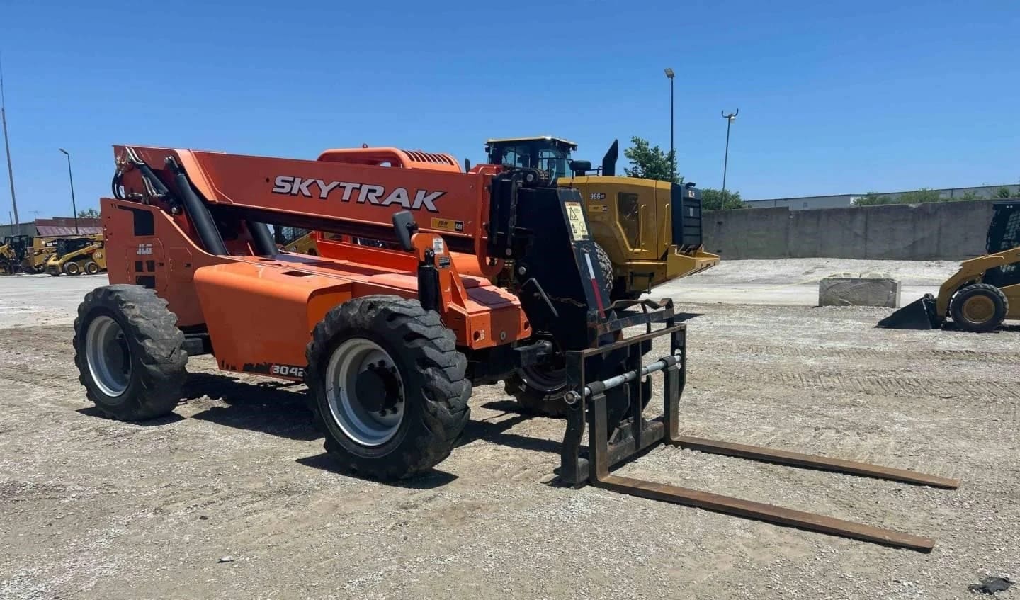 2019 SKY TRAK 8042 TELEHANDLER listing photo
