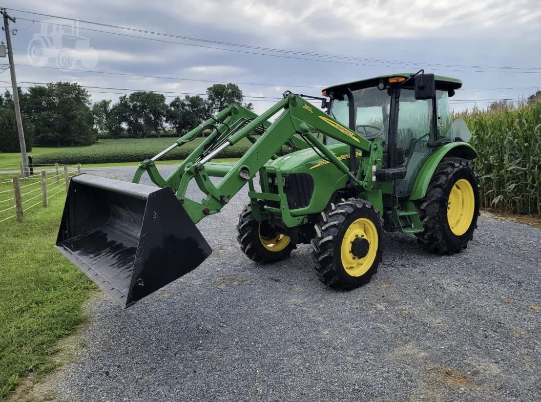 2008 JOHN DEERE 5625 listing photo — photo 1 of 16