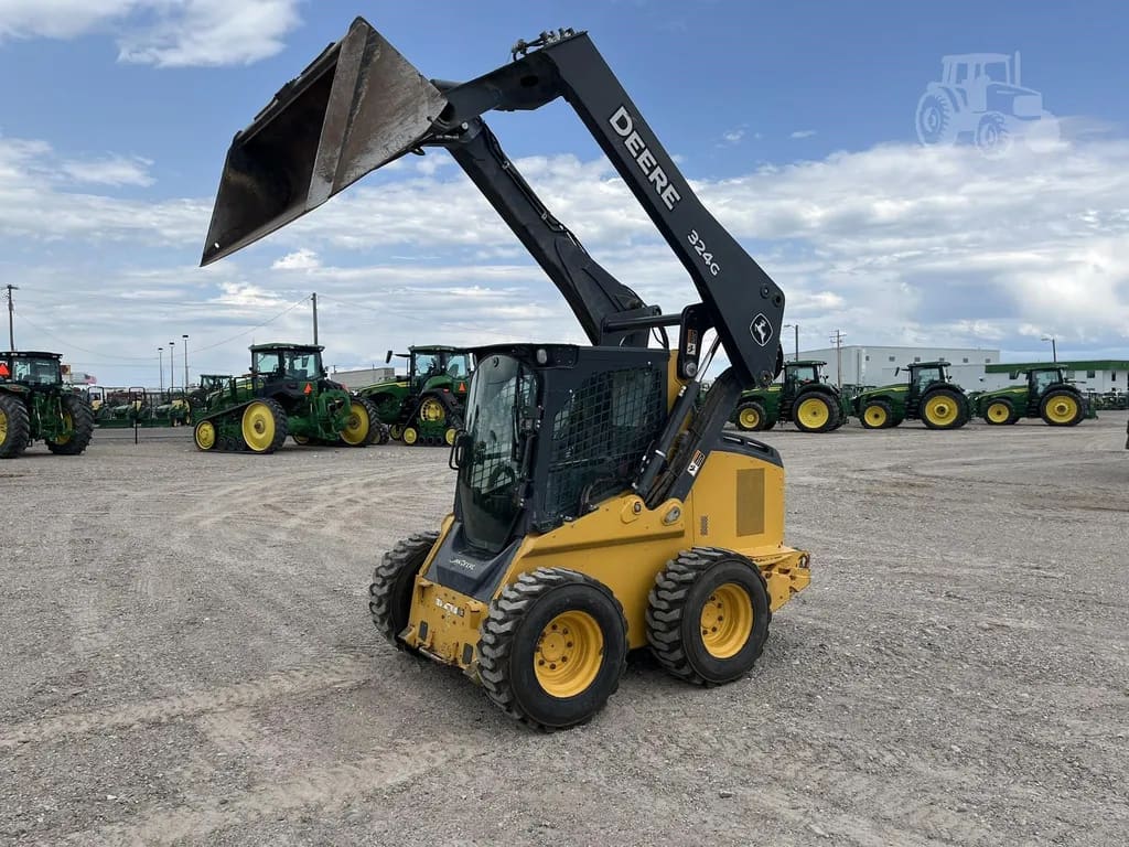 2019 John Deere 324G listing photo