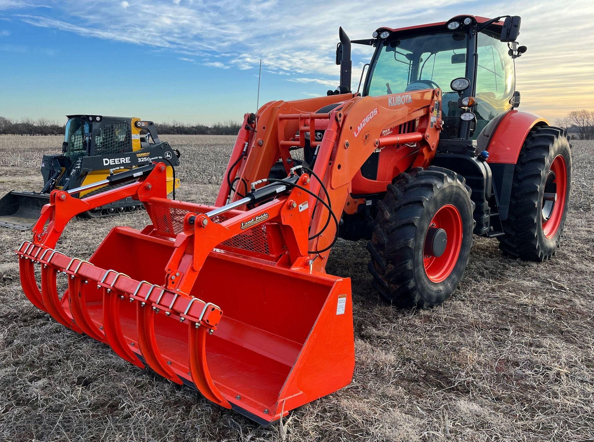 2018 Kubota M7-171 MFWD Tractor listing photo