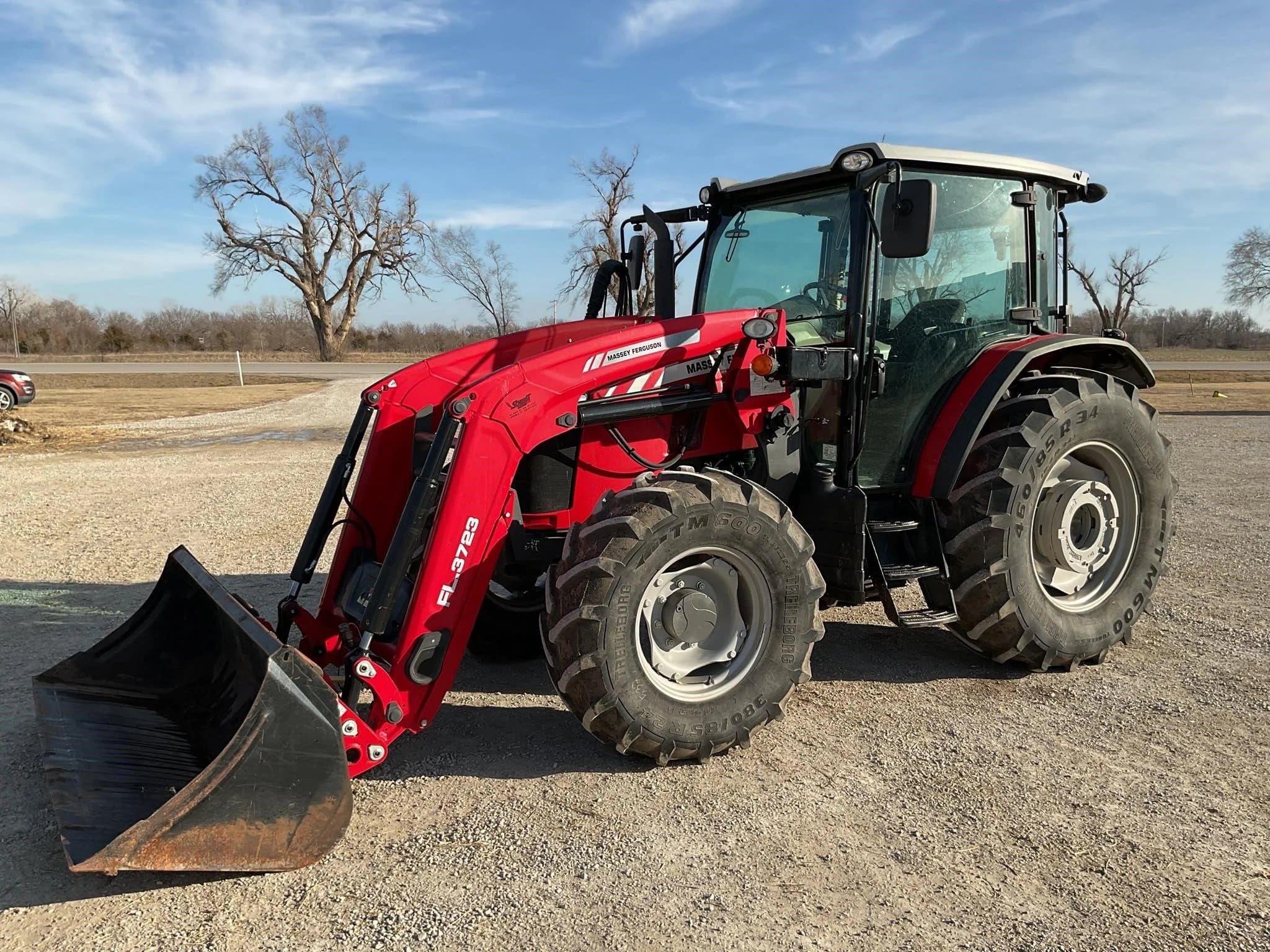 2018 Massey Ferguson 5711 listing photo