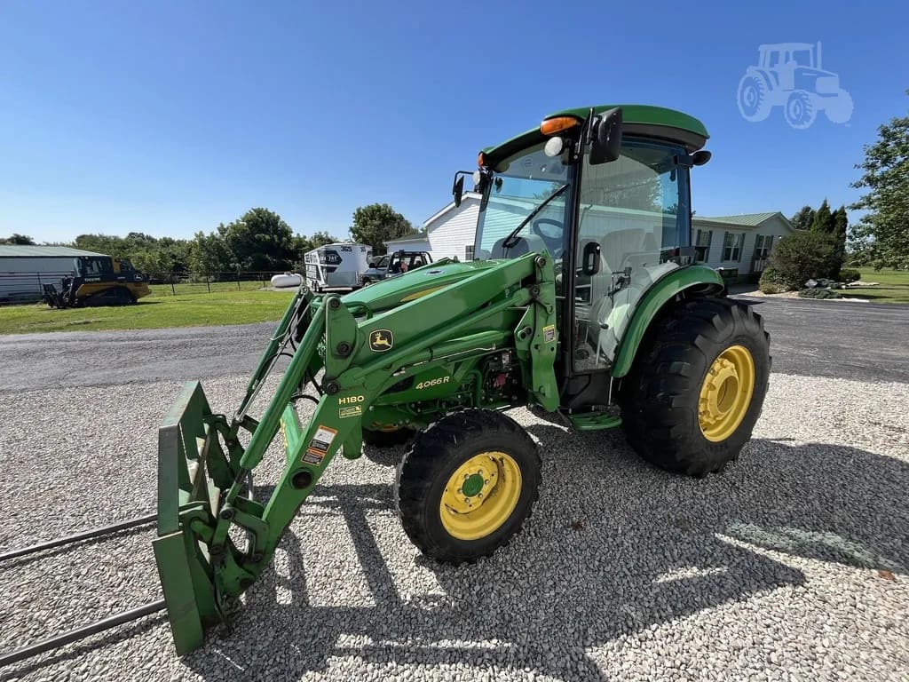 2015 John Deere 4066R listing photo