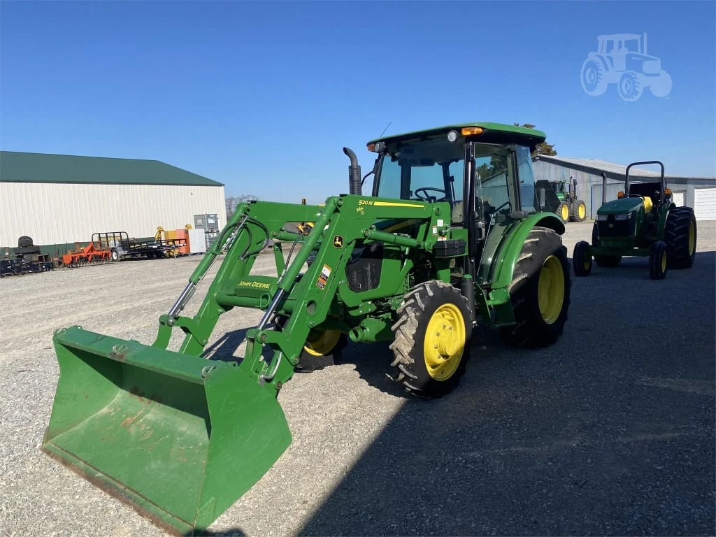 2018 John Deere 5075E listing photo