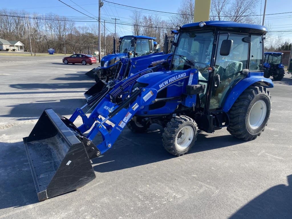 2023 New Holland Boomer 40 listing photo