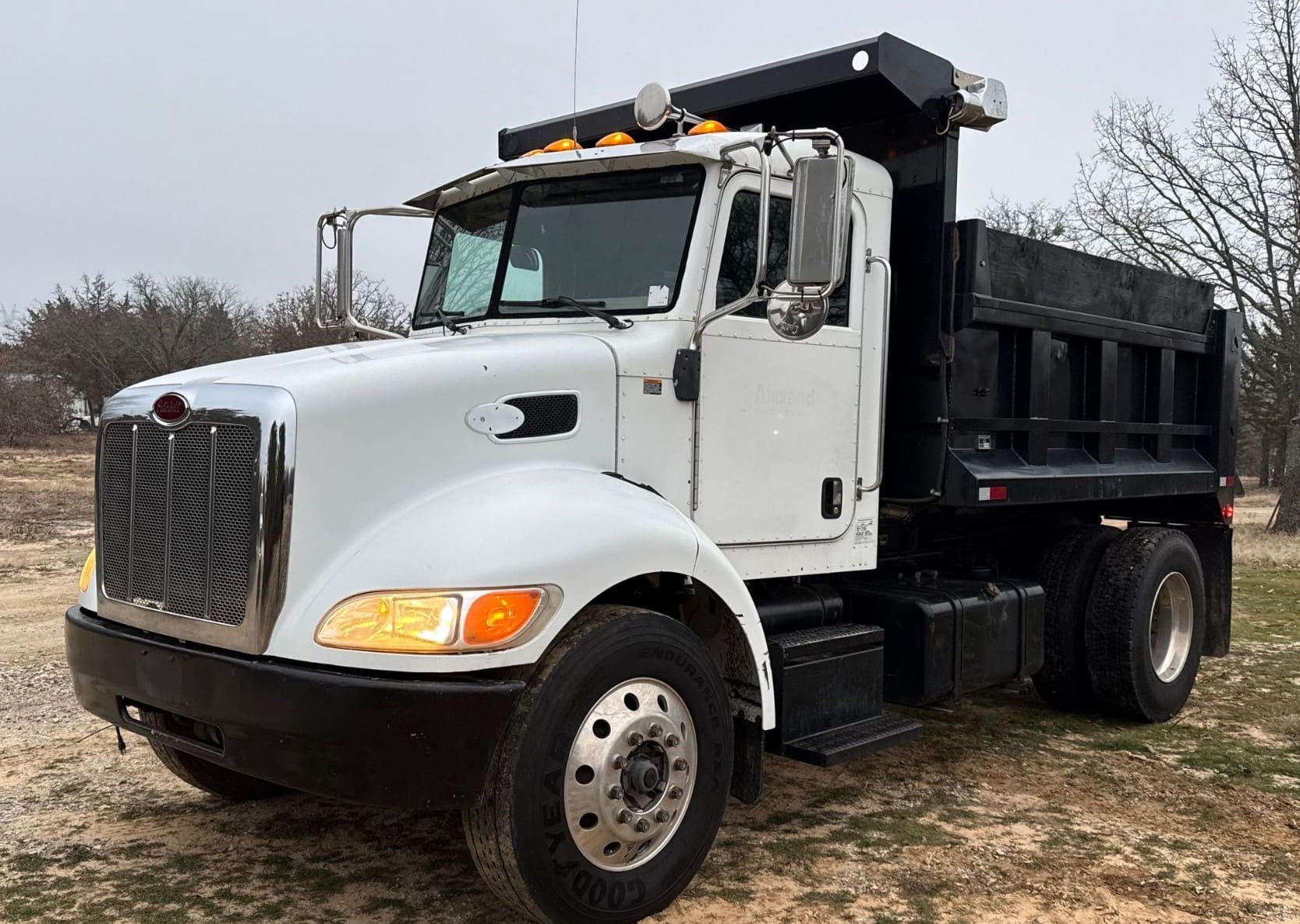 2006 Peterbilt 335 Dump Truck | Outdoor Power Equipment Troy