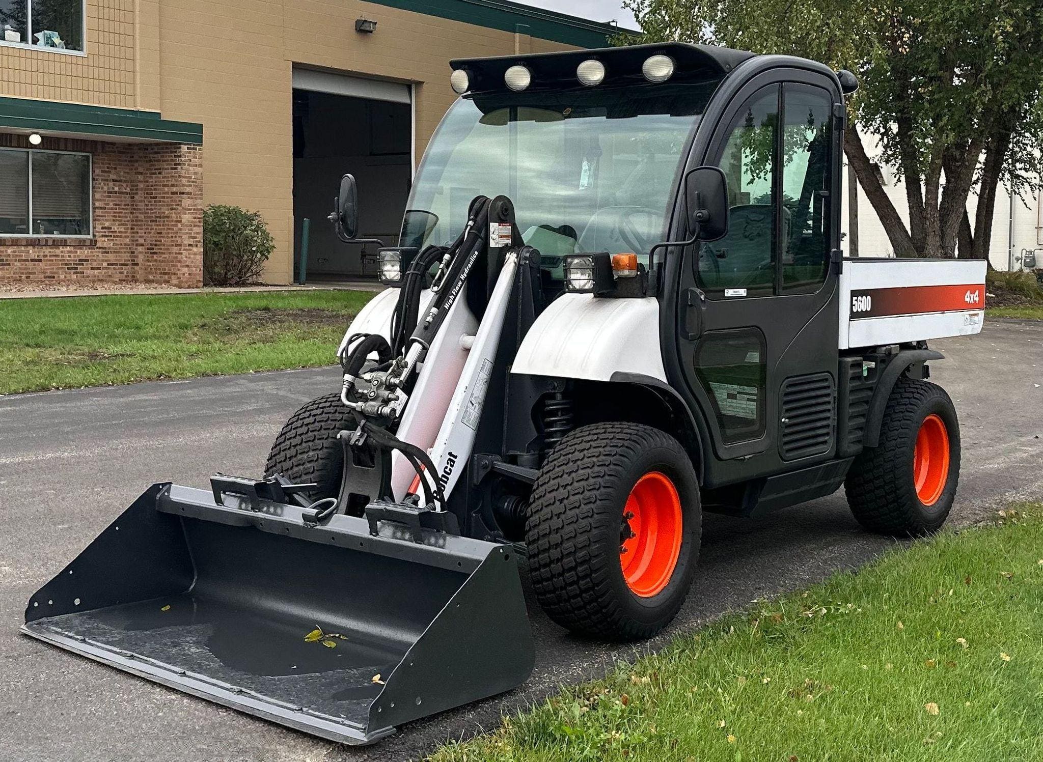 2014 Bobcat 5600 Utility Vehicle listing photo