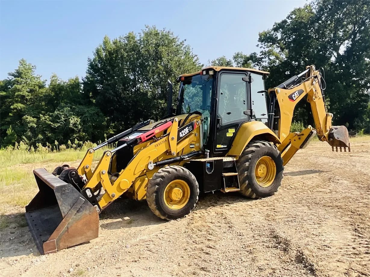 2015 CATERPILLAR 420F2 IT listing photo — photo 1 of 19