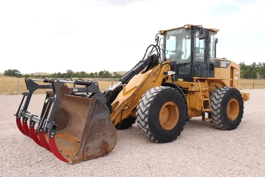 2011 CATERPILLAR 930H listing photo — photo 1 of 34