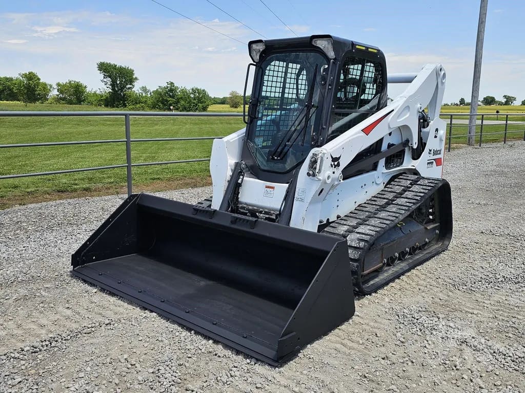 2019 Bobcat T770 listing photo