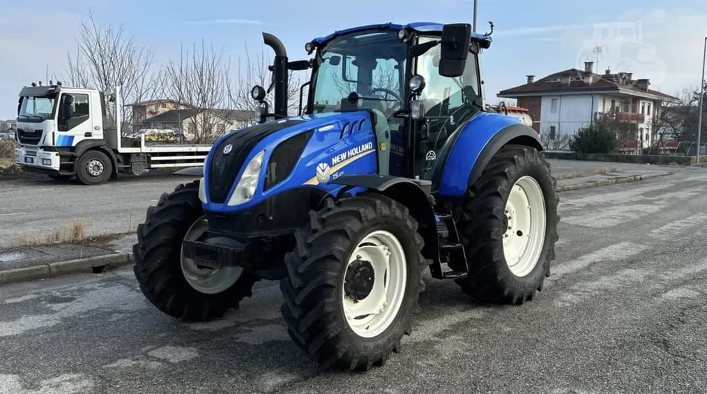 2017 New Holland T5.120 listing photo