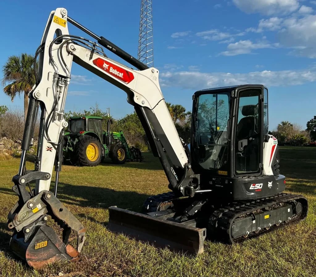 2022 Bobcat E50 listing photo