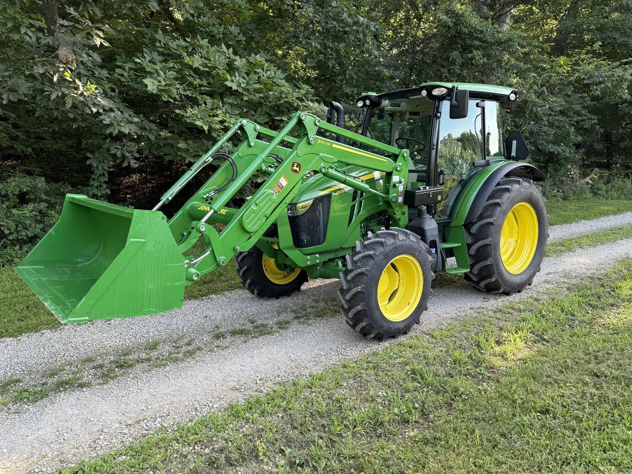 2024 John Deere 5105M listing photo