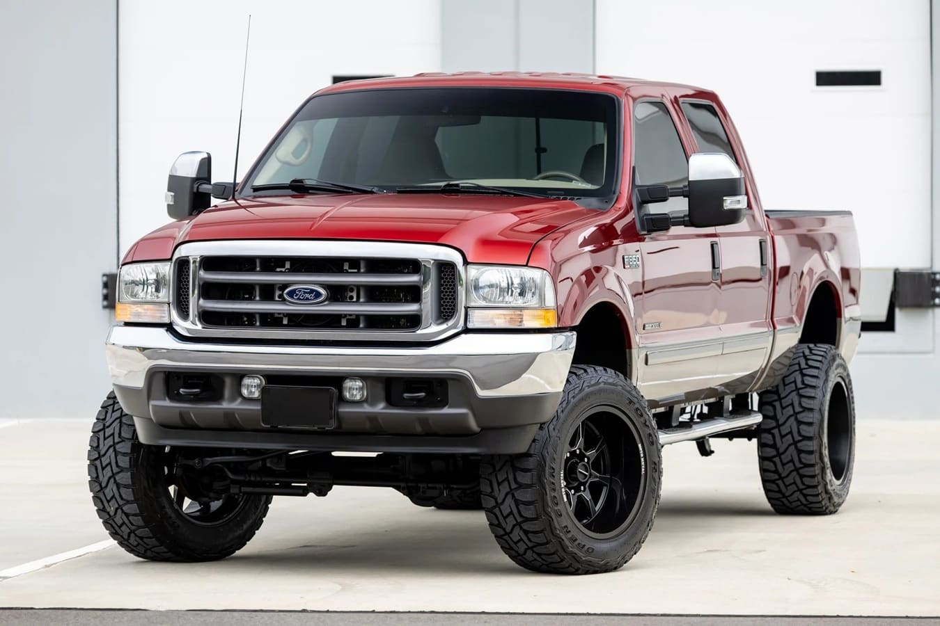 2002 Ford F-350 Crew Cab listing photo
