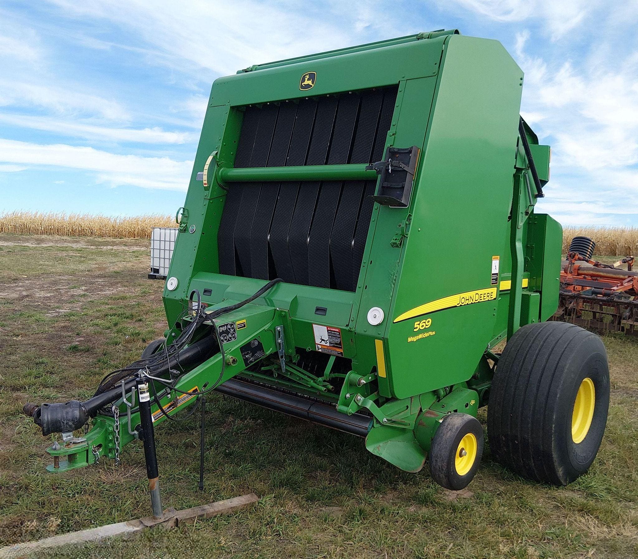 2015 John Deere 569 MegaWide Plus Round Baler | Tct Equipment London
