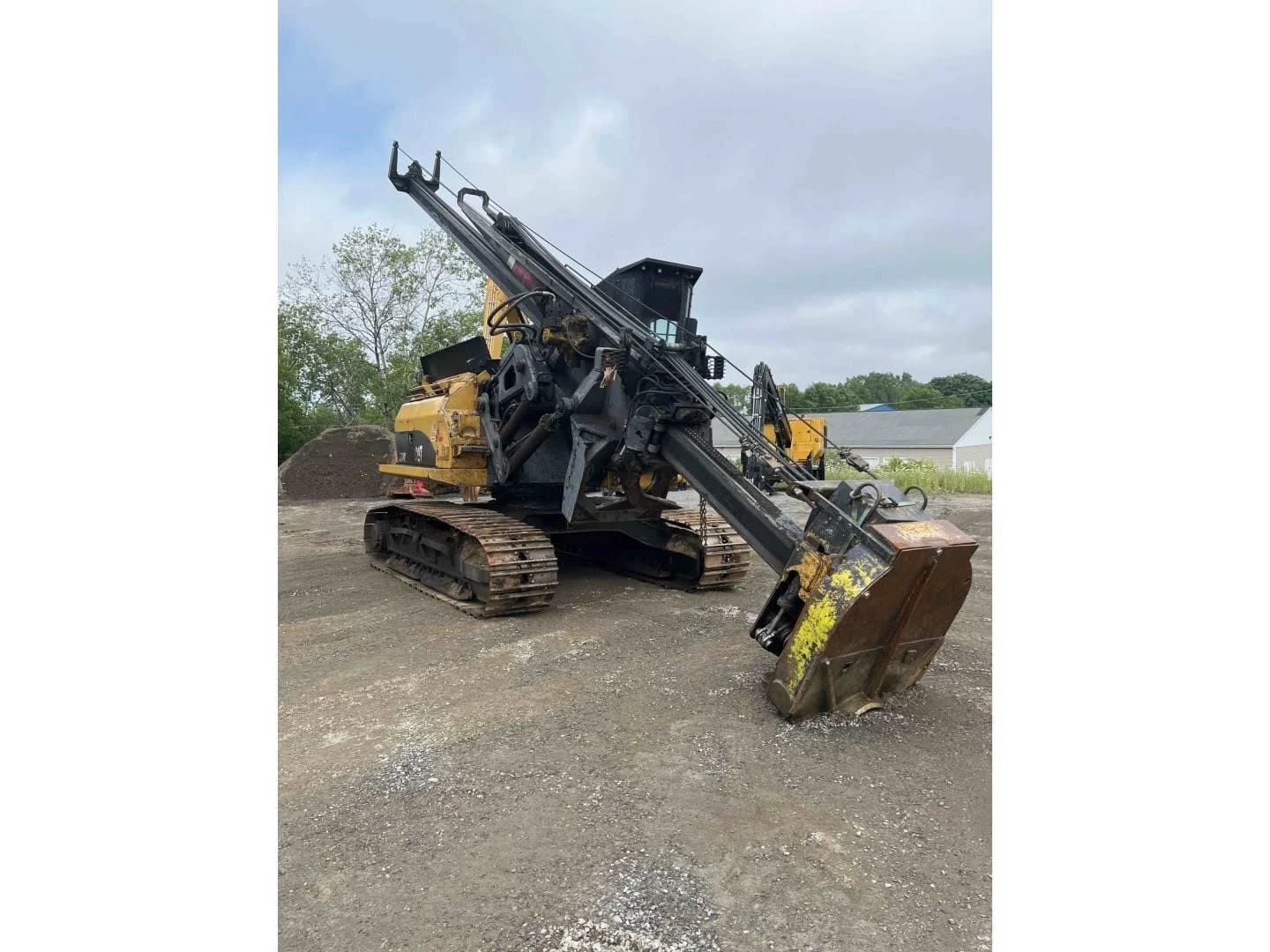 2013 CATERPILLAR 320D FM listing photo